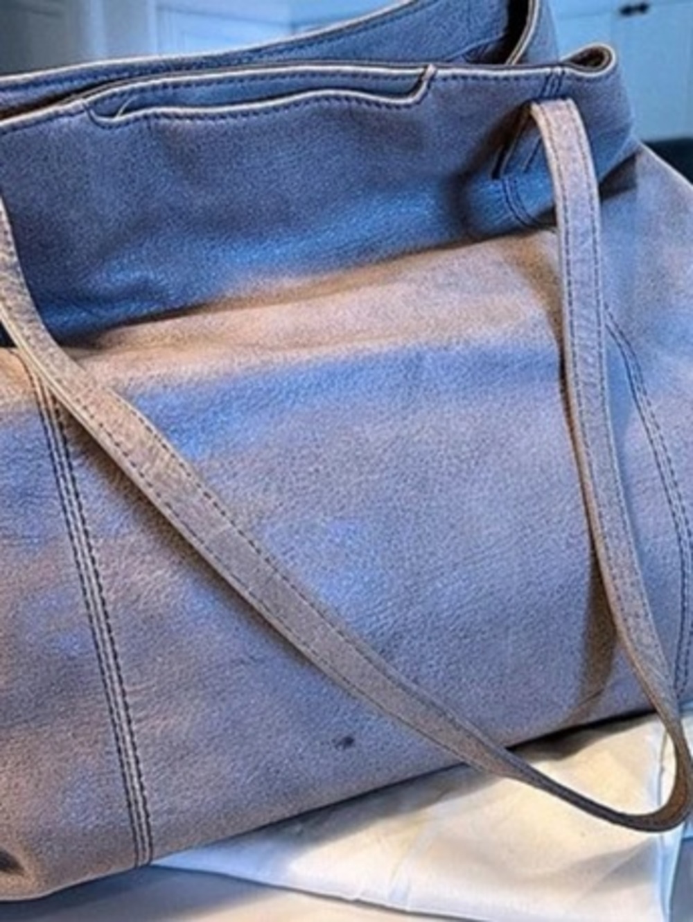 Hobo Large Taupe Leather Tote Shoulder Bag - Picture 2 of 3